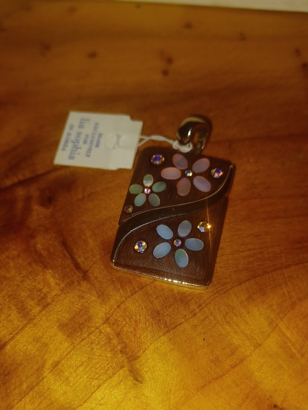Lia Sophia Flowerbox Slide Pendant Wood Mother of Pearl Floral 1.5" New Tag Sign